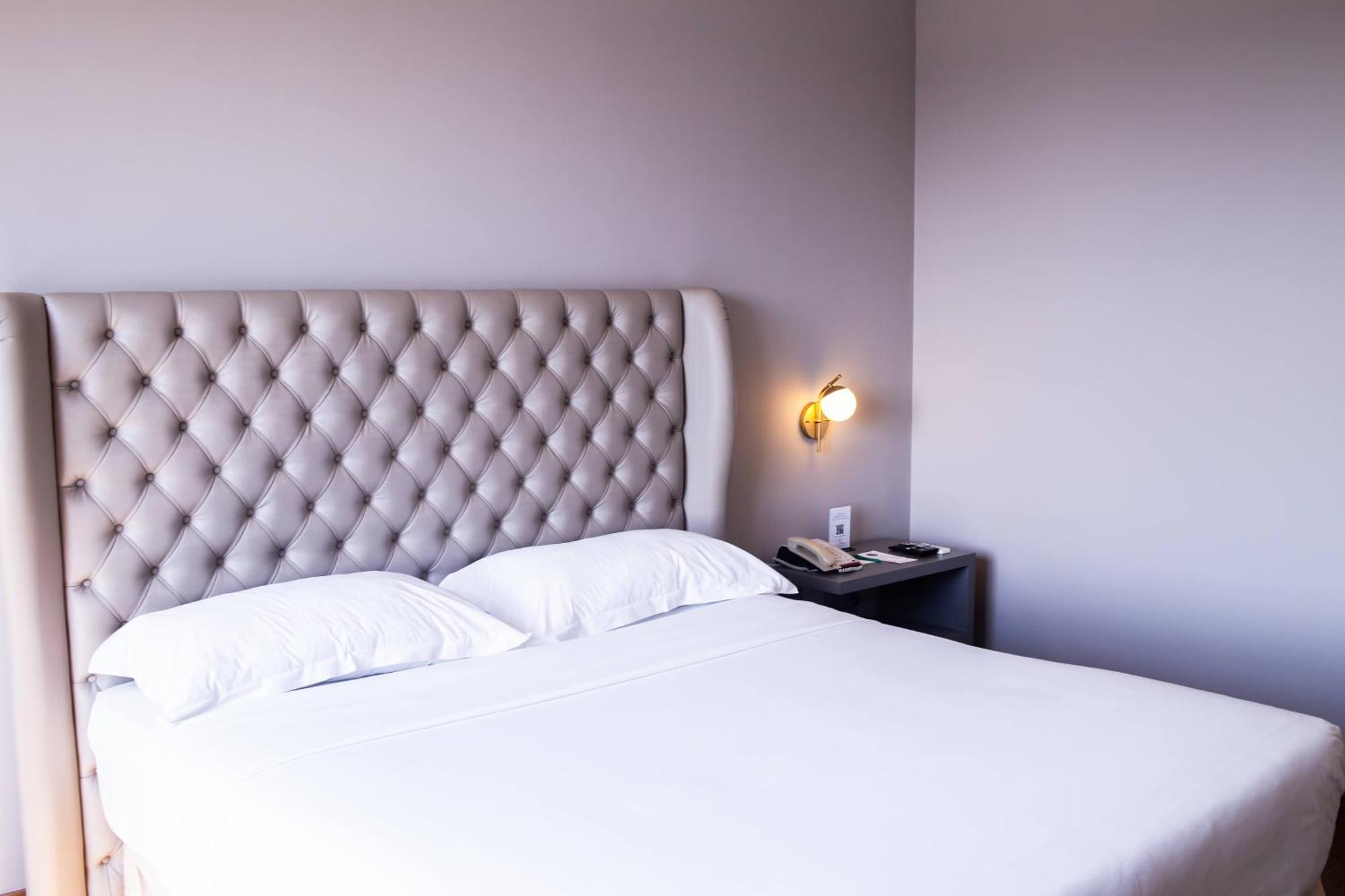 Ouro Minas Hotel Belo Horizonte, Dolce By Wyndham Ngoại thất bức ảnh A bedroom at the hotel